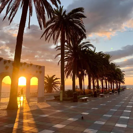 M&g Acqua Private Pool Nerja