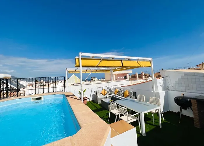 M&g Acqua Private Pool Apartment *