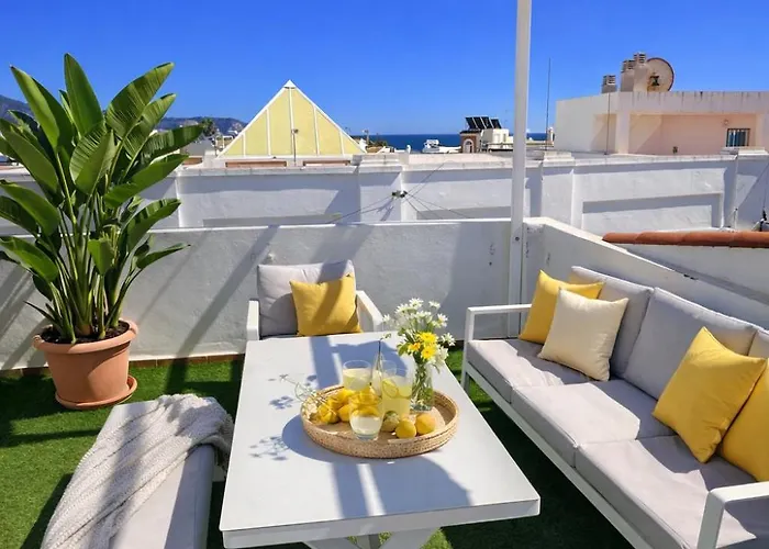 M&g Acqua Private Pool Apartment Nerja